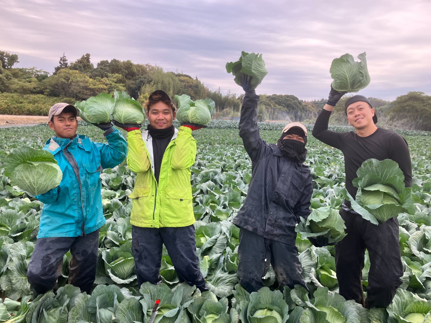 スタッフ集合写真